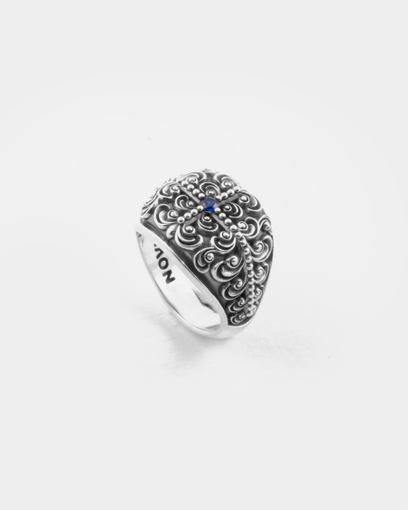 ANILLO CHEVALIER CUADRADO AMISTAD DE PLATA CON PIEDRA AZUL