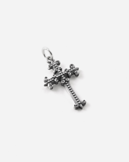 PENDENTIF CROIX GOTHIQUE PETIT GRACIA EN ARGENT