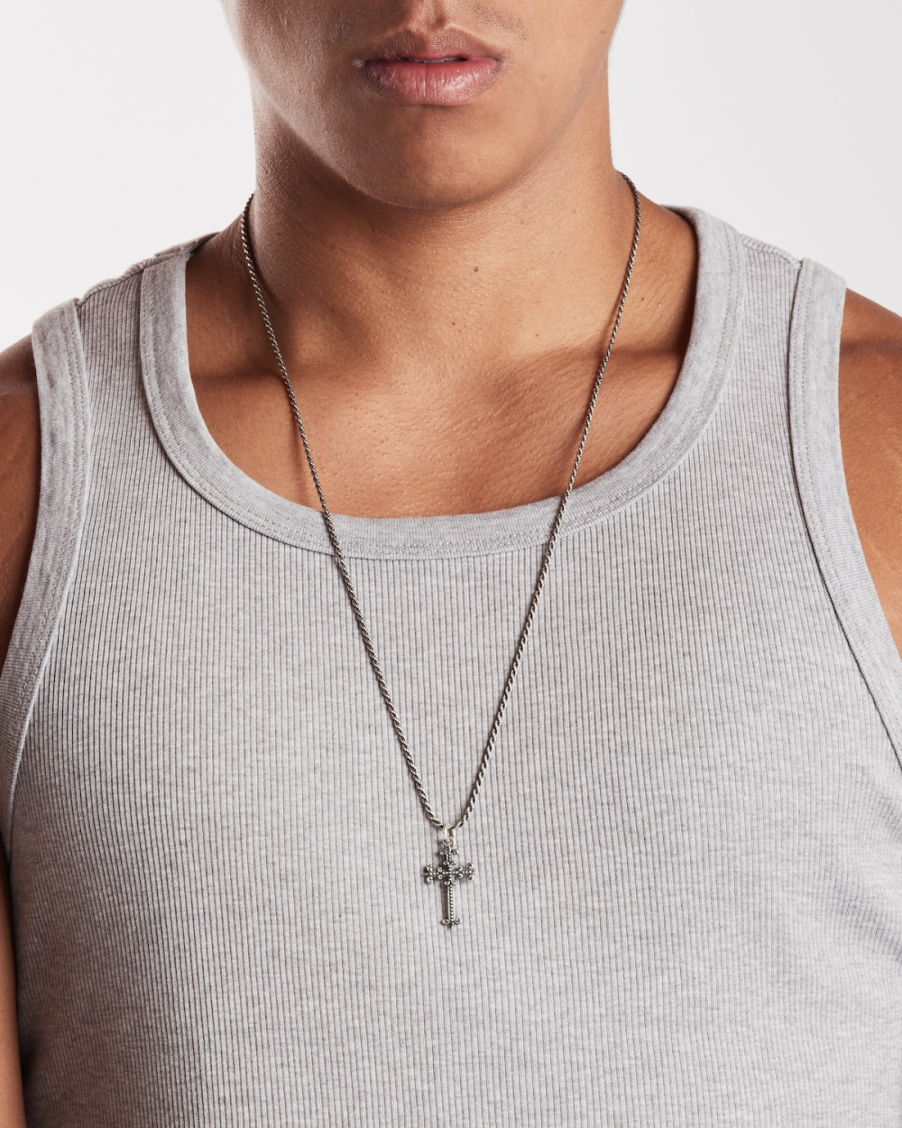 PENDENTIF CROIX GOTHIQUE PETIT GRACIA...