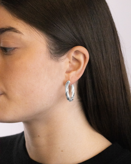 BOUCLE D'OREILLE CERCLE... 2