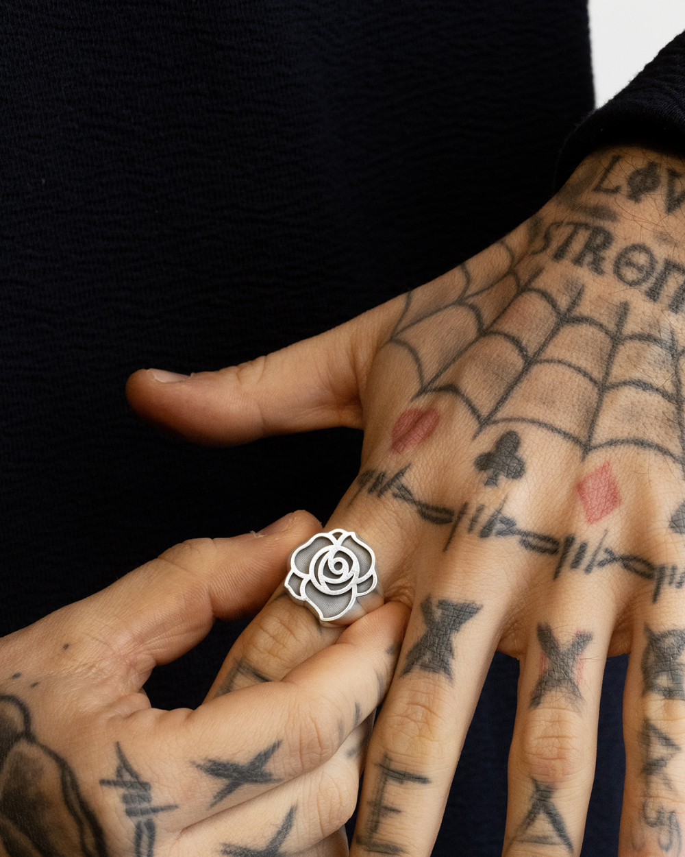 EROX ROSE SINGET RING