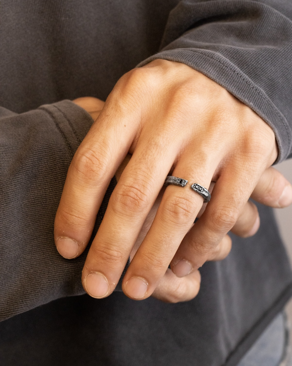 MATERIC OPEN FINE RING WITH STONES