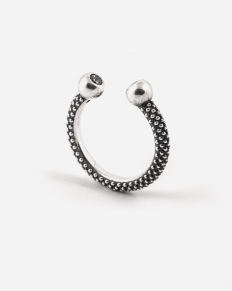 DOTTED PIERCING FINE RING...