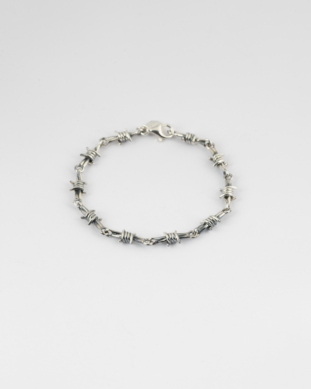 BARBED WIRE BRACELET Nove25